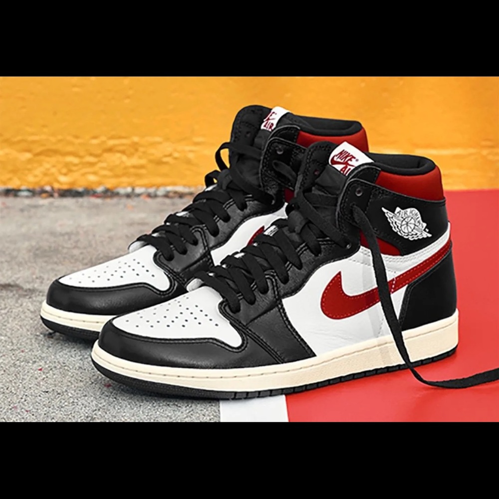 JORDAN 1 GYM RED HIGHS (gs)